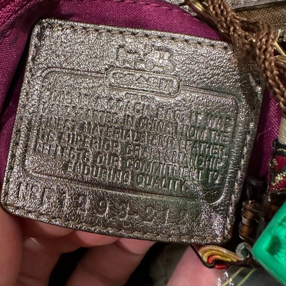 Real❗️COACH metallic bag 💼 like new!! - Picture 9 of 9